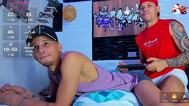 Snapshot of Friendsofeverything_ chatting on November 2025 01:04:01 AM Friendsofeverything online show from November 2025 01:04:01 AM