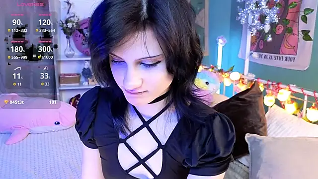 Snapshot of dark_vamp_ chatting on December 2025 07:53:02 PM dark vamp online show from December 2025 07:53:02 PM