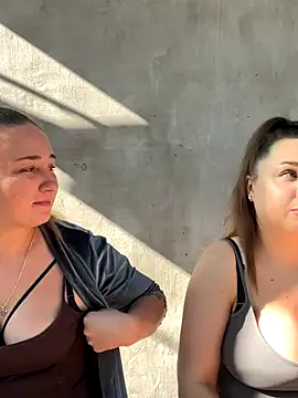 Joannakiss online show from September 2025 07:22:02 AM