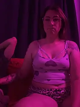 Snapshot of Constanzahud chatting on October 2025 03:38:02 AM Constanzahud online show from October 2025 03:38:02 AM