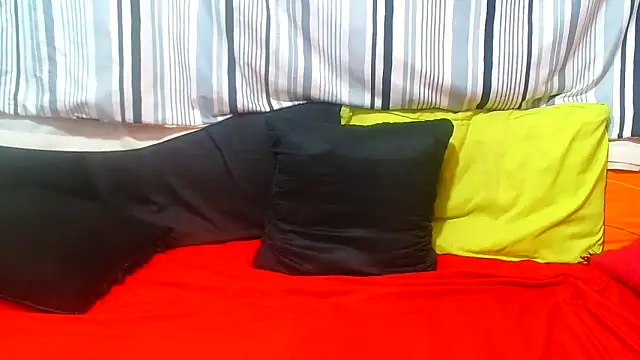 Snapshot of AfricanBigAssxx98 chatting on June 2026 06:43:02 PM AfricanBigAssxx98 online show from June 2026 06:43:02 PM