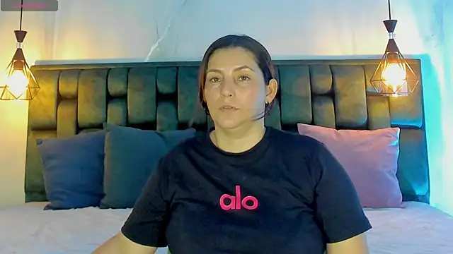 angelswets online show from September 2025 01:55:02 PM