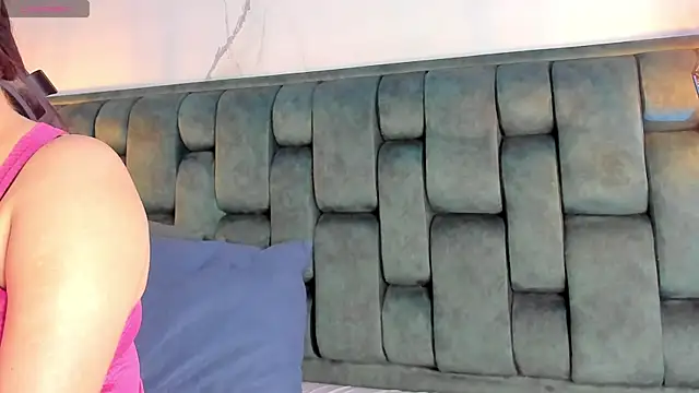 angelswets online show from September 2025 02:30:02 PM