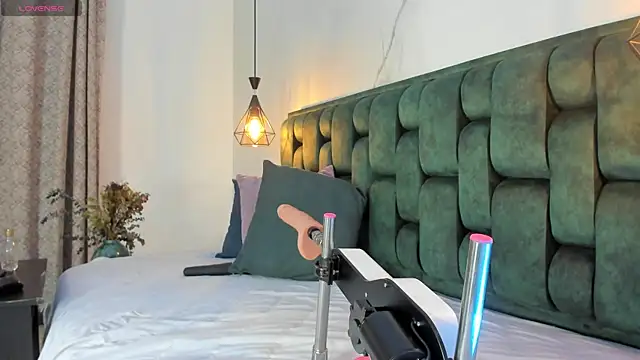 angelswets online show from October 2025 02:26:02 PM