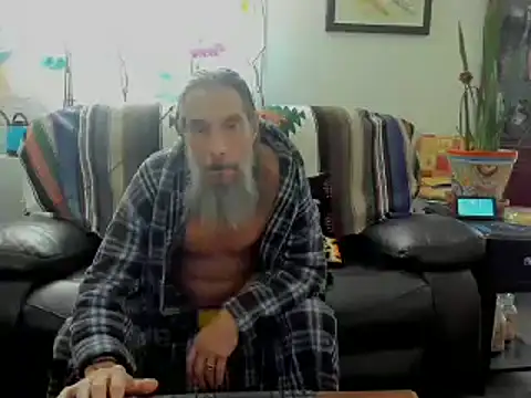 Snapshot of mindphu_k chatting on February 2025 07:38:02 PM mindphu k online show from February 2025 07:38:02 PM