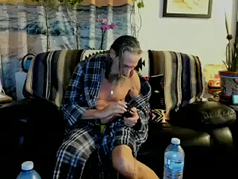 Snapshot of mindphu_k chatting on March 2025 03:24:01 AM mindphu k online show from March 2025 03:24:01 AM