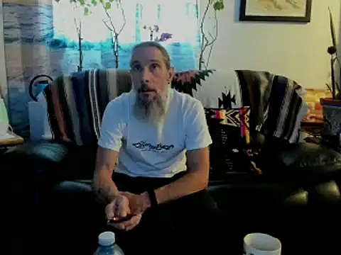 Snapshot of mindphu_k chatting on March 2025 11:23:02 PM mindphu k online show from March 2025 11:23:02 PM