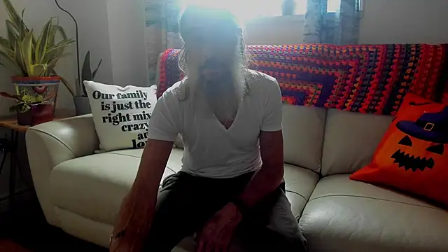 Snapshot of mindphu_k chatting on November 2025 08:10:01 PM mindphu k online show from November 2025 08:10:01 PM