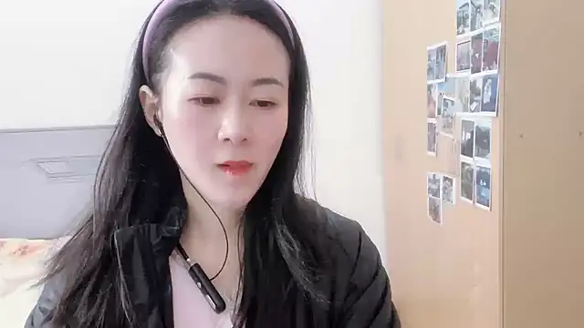 fanfan-FF online show from December 2024 01:29:01 AM