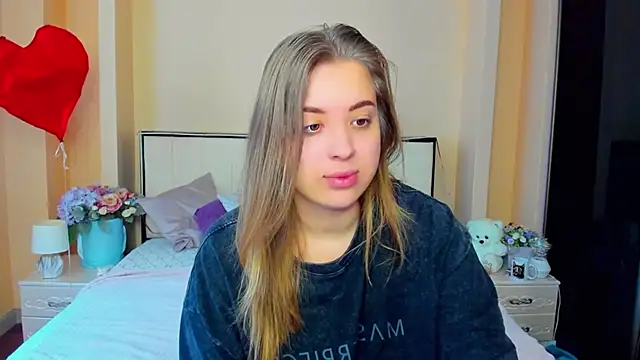 AlexissM online show from October 2025 06:56:01 AM