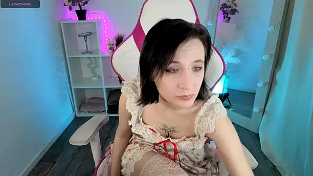 TaylorLunar online show from April 2026 01:53:01 PM