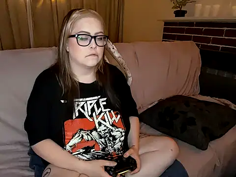 ChubbyBubs online show from February 2025 02:10:01 PM