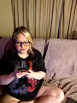 ChubbyBubs online show from September 2025 12:49:02 PM