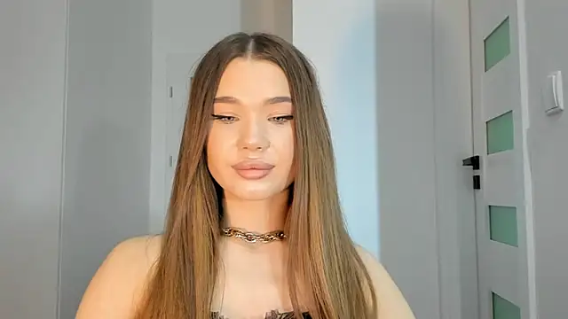 Snapshot of predatory_fury chatting on January 2025 04:06:02 AM predatory fury online show from January 2025 04:06:02 AM