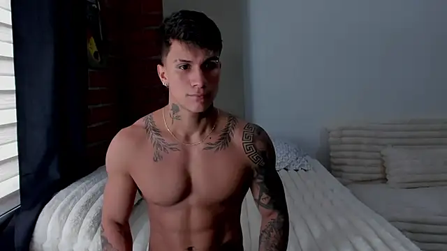 pettergrey1 online show from November 2025 07:29:01 PM