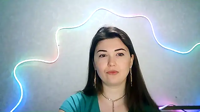 Snapshot of SeductiveTati chatting on September 2025 02:26:01 AM SeductiveTati online show from September 2025 02:26:01 AM