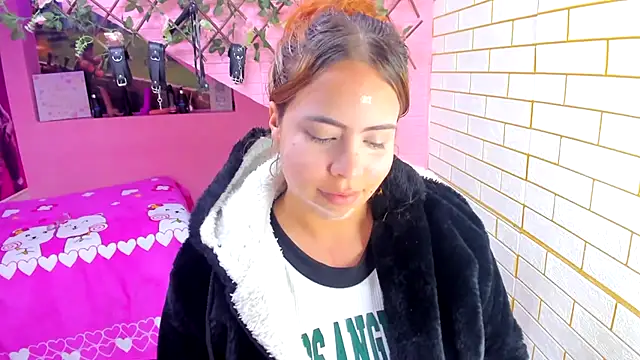 marcellaa303av online show from November 2025 05:10:01 AM