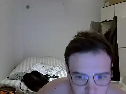 Snapshot of dadafla34 chatting on December 2024 11:18:01 AM dadafla34 online show from December 2024 11:18:01 AM