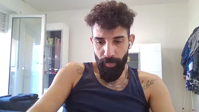 Snapshot of cankaraa96 chatting on September 2025 10:05:01 AM cankaraa96 online show from September 2025 10:05:01 AM