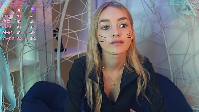 Snapshot of FlairCunard chatting on December 2024 06:26:01 PM FlairCunard online show from December 2024 06:26:01 PM