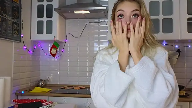 Snapshot of FlairCunard chatting on December 2024 01:52:02 PM FlairCunard online show from December 2024 01:52:02 PM