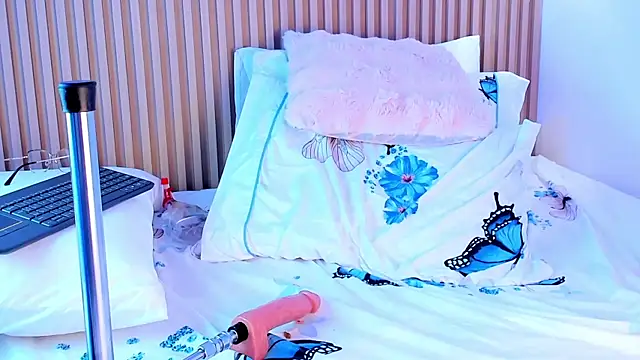 Snapshot of zoe_rivers chatting on January 2025 08:21:02 PM zoe rivers online show from January 2025 08:21:02 PM