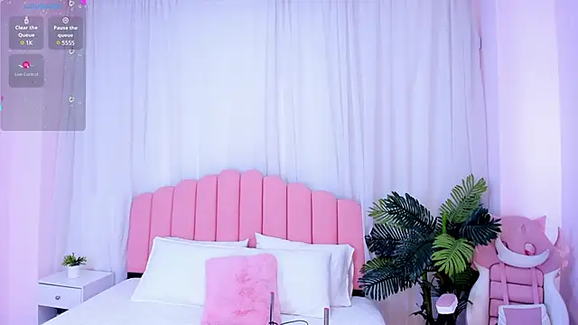 Snapshot of zoe_rivers chatting on February 2025 05:09:02 PM zoe rivers online show from February 2025 05:09:02 PM