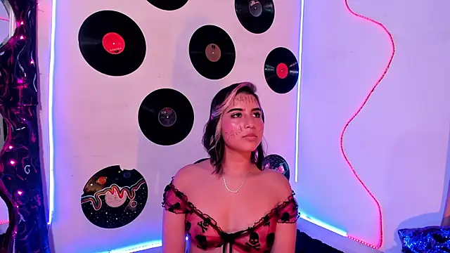  dahian14  online show from January 2025 04:16:02 AM