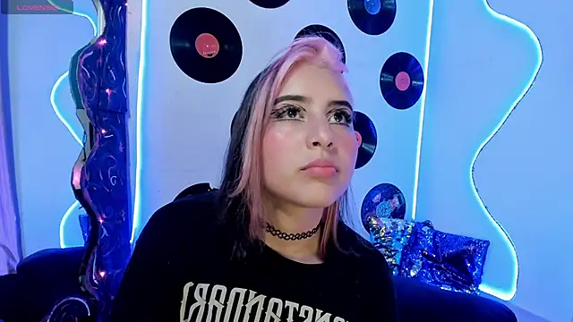  dahian14  online show from January 2025 01:30:01 AM