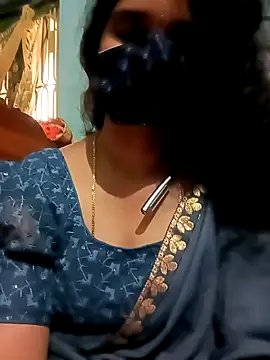 Snapshot of gunjan22 chatting on January 2025 09:28:01 AM gunjan22 online show from January 2025 09:28:01 AM