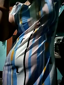 Snapshot of gunjan22 chatting on January 2025 11:32:02 AM gunjan22 online show from January 2025 11:32:02 AM