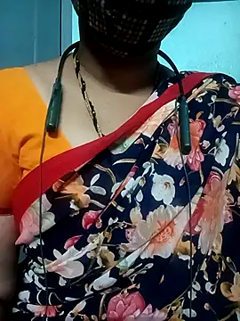 Snapshot of gunjan22 chatting on October 2025 10:19:02 AM gunjan22 online show from October 2025 10:19:02 AM