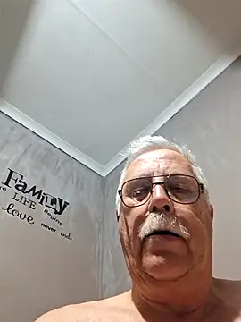 NawtyB1965 online show from October 2025 03:39:02 AM