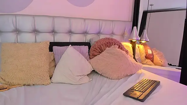 Axel brunette1 online show from March 2025 11:12:02 PM