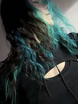 MaddisonHaas online show from December 2025 11:43:01 PM