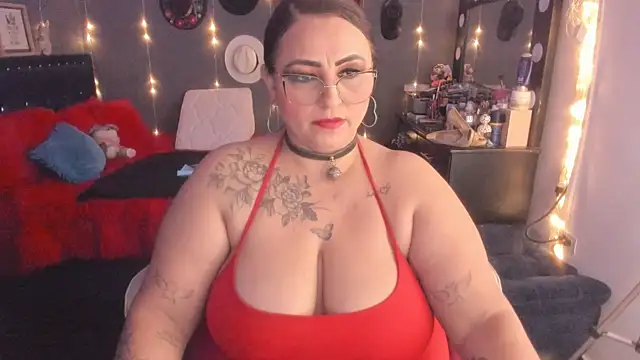 Snapshot of Ivonnee__ chatting on March 2025 04:54:02 AM Ivonnee   online show from March 2025 04:54:02 AM