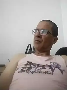 Snapshot of barboza991 chatting on February 2025 11:24:01 PM barboza991 online show from February 2025 11:24:01 PM