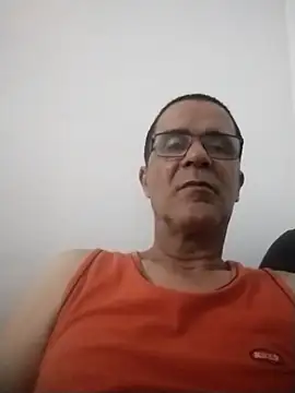 Snapshot of barboza991 chatting on February 2025 01:02:02 AM barboza991 online show from February 2025 01:02:02 AM