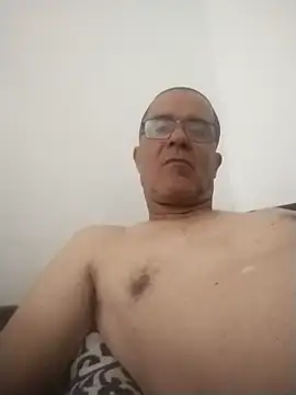 Snapshot of barboza991 chatting on March 2025 05:18:01 PM barboza991 online show from March 2025 05:18:01 PM