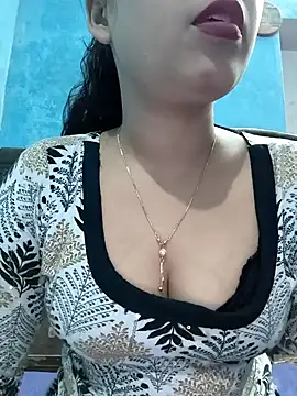 Shanaya Hotty online show from December 2024 05:37:01 PM