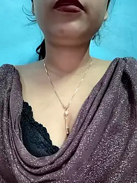 Shanaya Hotty online show from December 2024 04:58:02 AM