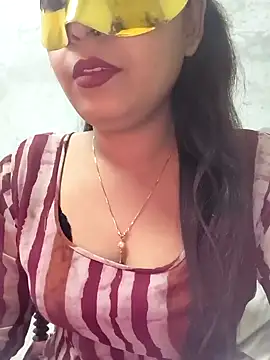 Shanaya Hotty online show from December 2024 03:30:01 PM