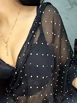 Shanaya Hotty online show from December 2024 09:40:02 PM