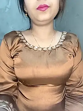 Shanaya Hotty online show from March 2025 09:03:02 PM