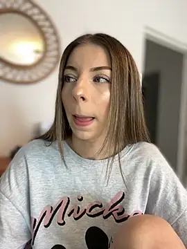 Mia Ethan online show from October 2025 09:08:01 AM