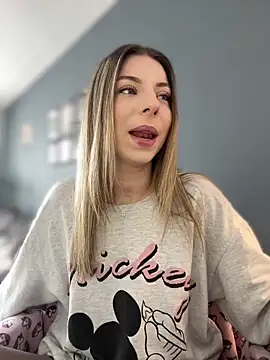 Mia Ethan online show from March 2026 07:24:01 AM