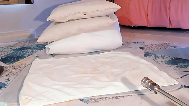 Eilin clio online show from March 2025 07:42:02 PM