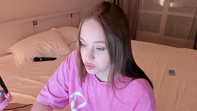 endlesssoffi online show from January 2025 01:18:02 AM