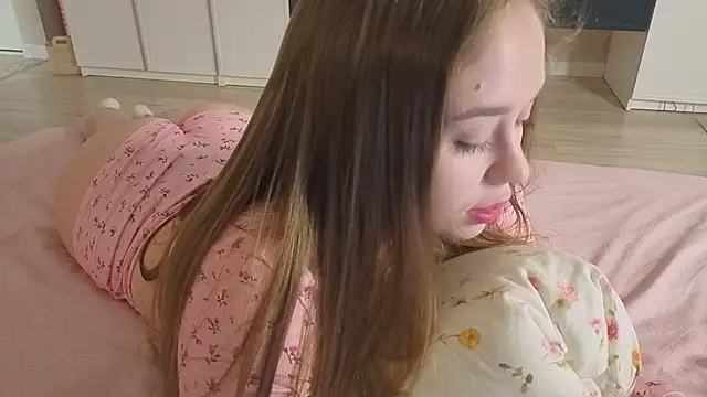 endlesssoffi online show from March 2026 07:09:01 PM