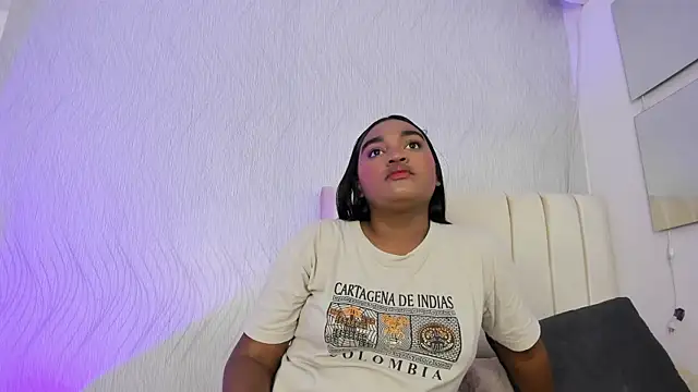 kayna gomez online show from November 2025 07:25:01 PM